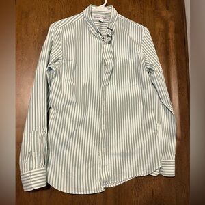 Old Navy Men's Green Striped Shirt